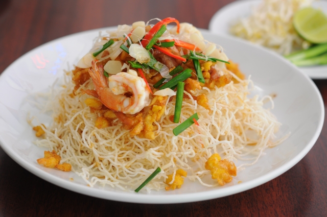 ร้านอาหารไทย ยอดคำ