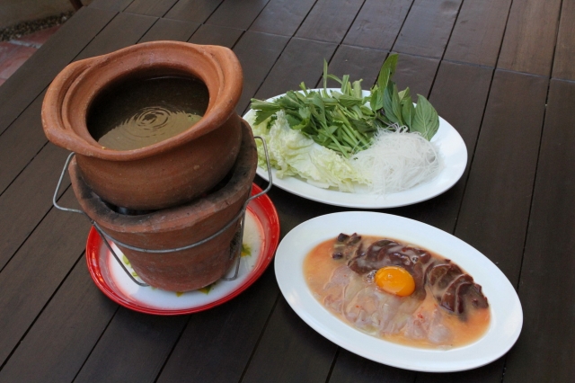 ร้านอาหารไทย ร้านหอมปลาเผา