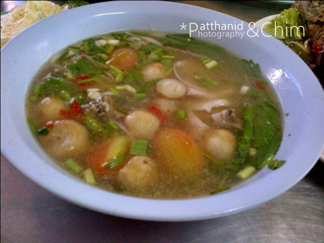 ร้านอาหารอร่อย ตำหนัก